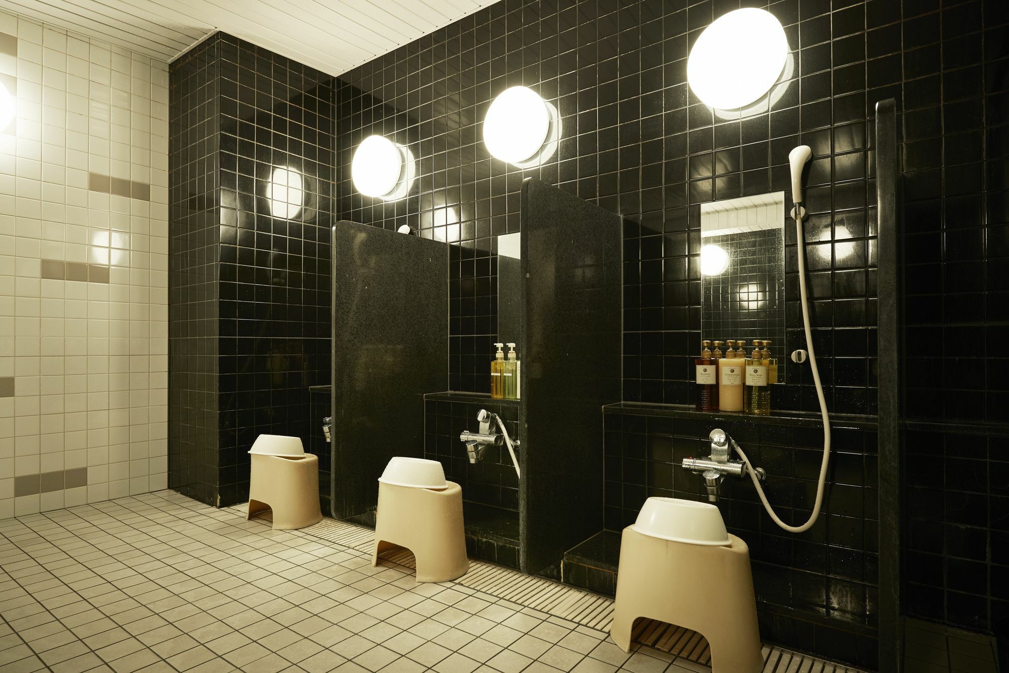 First Cabin Akihabara Showa-Dori طوكيو المظهر الخارجي الصورة